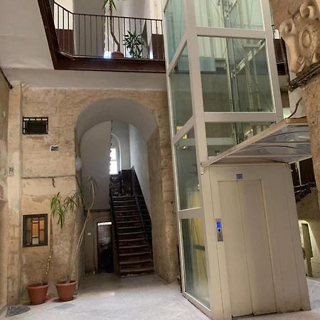 Palazzo Dei Tabacchi Apartman Bari Kültér fotó
